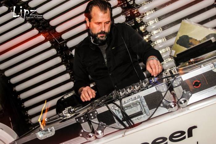 10348608_761007983935216_5370732182231957922_n