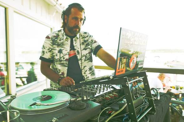 10494707_10152292463192831_2685402104467050118_n