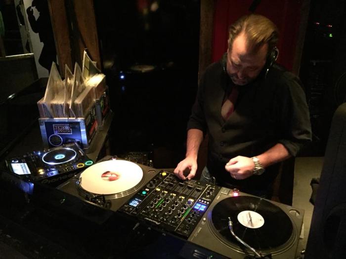 24058736_10155173342412951_1008855777347281840_n